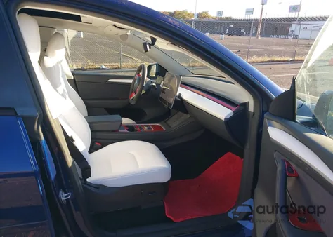 2023 Tesla Model Y Awd/Long Range Dual Motor All-Wheel Drive from USA, damaged, VIN 7SAYGDEE0PF701050